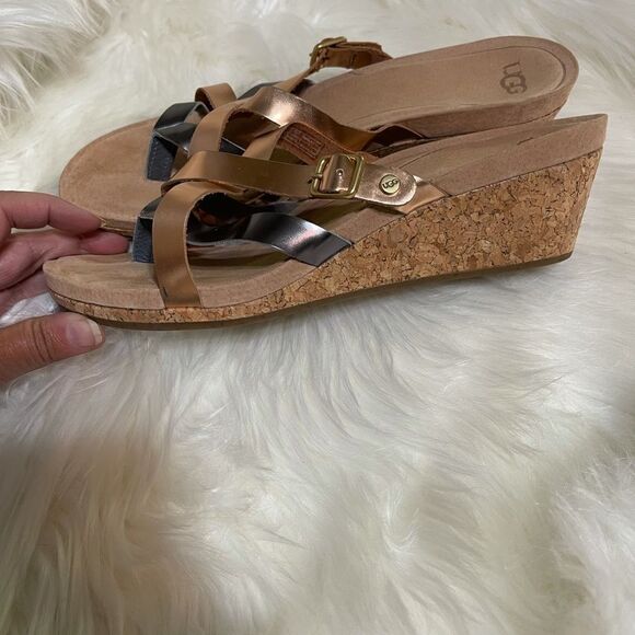 UGG gold wedge cork sandals, size 10‎ - Picture 5 of 13